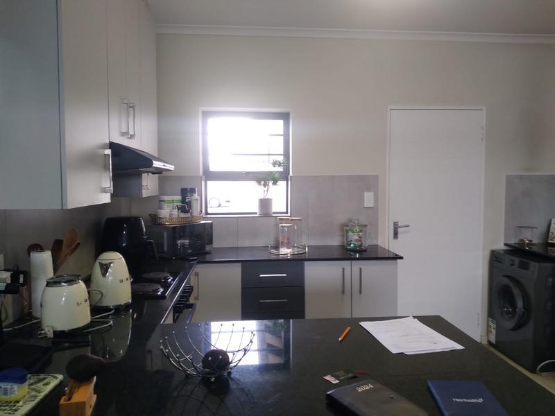 3 Bedroom Property for Sale in Sherwood Eastern Cape